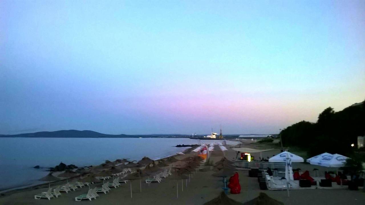 Apartament Sea Garden Burgas Zewnętrze zdjęcie